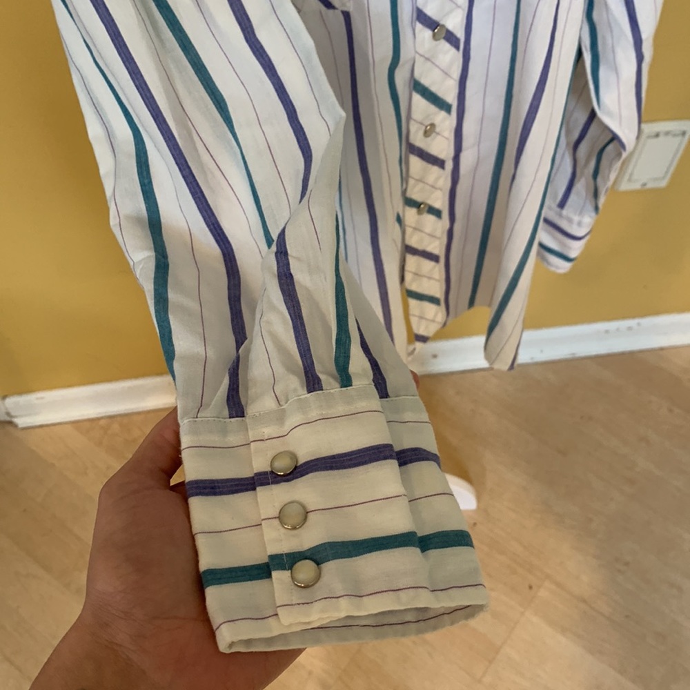 💗MENS - Stripe button up multicolor shirt (copy) - Picture 4 of 6